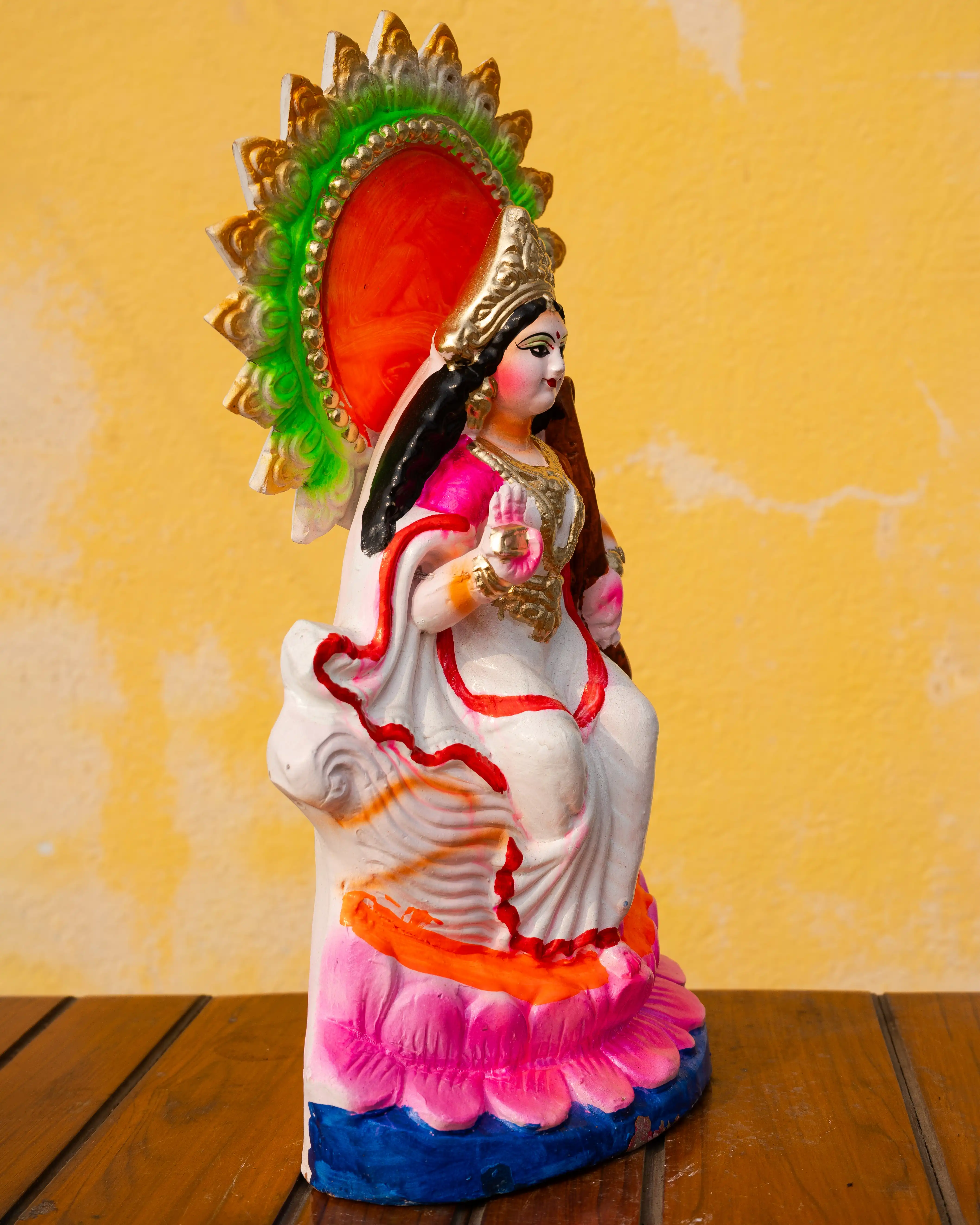 bengali saraswati thakur murti